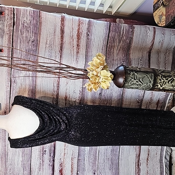 VINTAGE NIGHT WAY BLACK GLITTER SLEEVELESS DRAPED NECK LONG EVENING DRESS - Picture 7 of 13